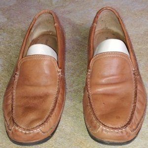 4 for $10 DOCKERS TAN SLIP ON LEATHER LOAFERS 9.5